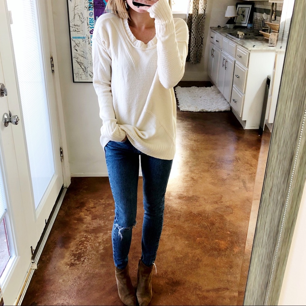 ✨Calvin Klein Jeans Soft Knit Sweater